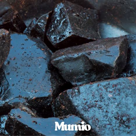 MUMIO (Shilajit) – co to jest? Właściwości, zastosowanie i bezpieczeństwo